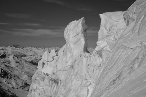 Rieseneisblock am Morteratsch Gletscher