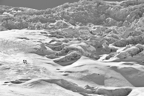 Skitourengeher am Morteratsch Gletscher